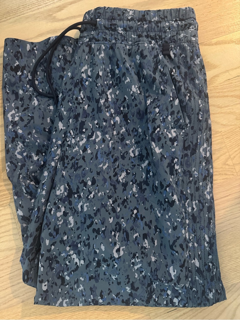 Athleta Blue & Gray Camo Wide-Legged Pants
